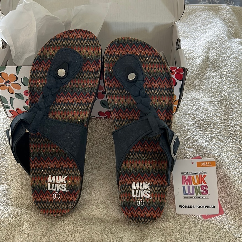 Muk Luks, Marsha Padded Sole, Women’s Size 11, NWT, Pet Free • Smoke Free